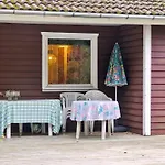 Semesterbostad Cozy Summer House By Stevns Klint And Rødvig