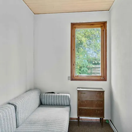 Cozy Summer House By Stevns Klint And 로드비그