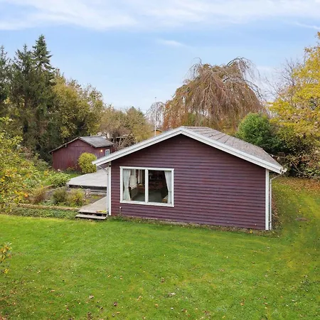 Cozy Summer House By Stevns Klint And Rødvig