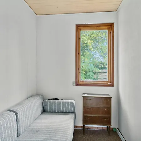 Cozy Summer House By Stevns Klint And *