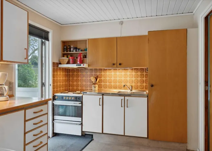 Cozy Summer House By Stevns Klint And Сasa de vacaciones